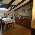 Barrau アパートホテル 3*