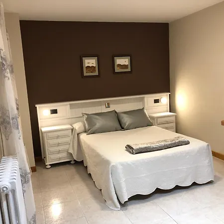 Barrau Apartmanhotel 3*