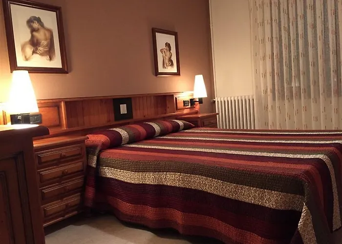 Barrau Lägenhetshotell 3*